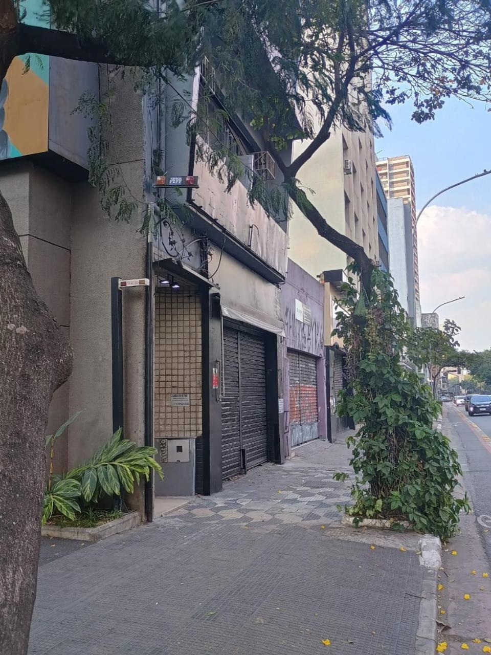 Kit-consolacao Apartment